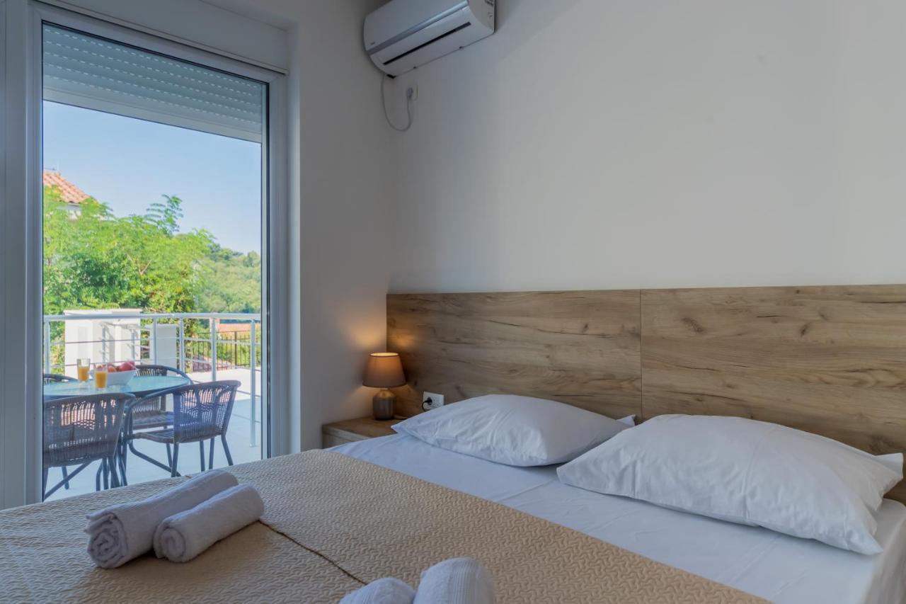 Grejm Lux Family Apartments Petrovac ภายนอก รูปภาพ